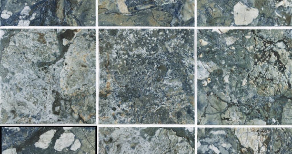 Thalassa Navy 15x15