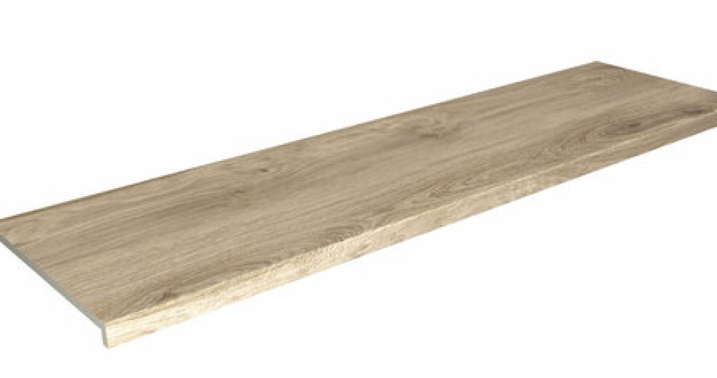 Peldaño Recto Ant. C3 Sequoia Birch 33x120