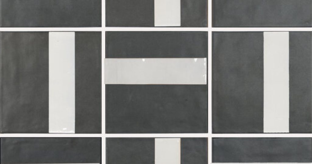 Nelly Obsidian 15x15
