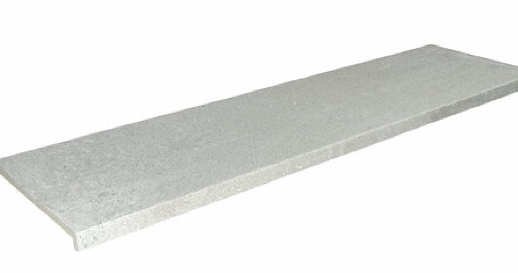 Peldaño Recto Ant. C3 Casale Cenere 33x120
